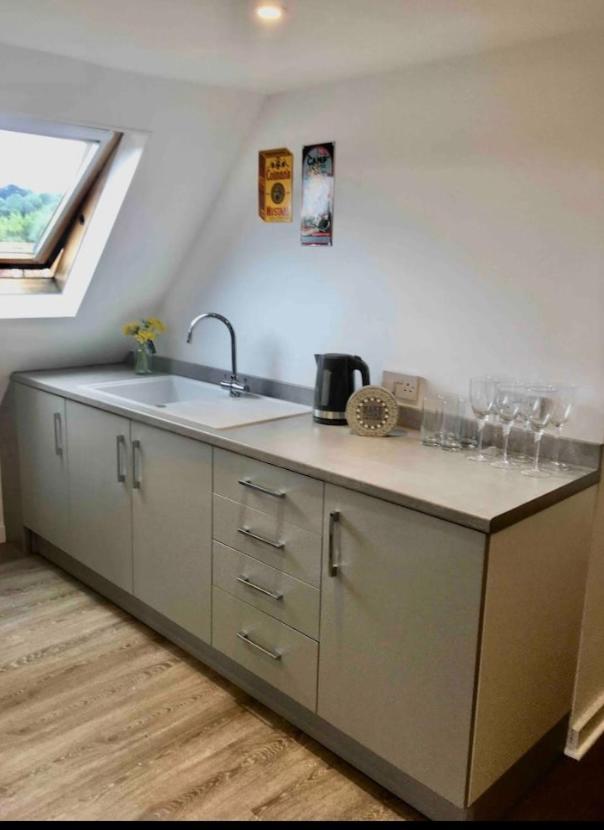 Rother - Studio In Rye - Location,Location,Location !!! Bagian luar foto